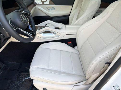 Polar White 2026 Mercedes-Benz GLE 350 4MATIC