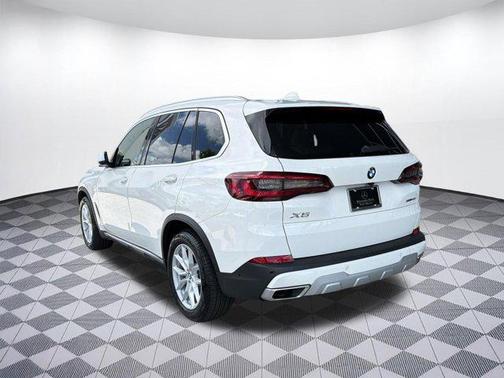 Alpine White 2022 BMW X5 xDrive40i