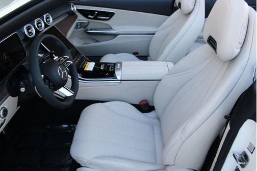 2026 Mercedes-Benz CLE 300 4MATIC Cabriolet