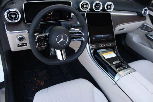 2026 Mercedes-Benz CLE 300 4MATIC Cabriolet