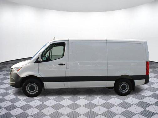 2026 Mercedes-Benz Sprinter 2500 Standard Roof
