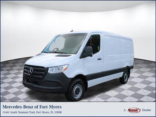 2025 Mercedes-Benz Sprinter 2500 Standard Roof