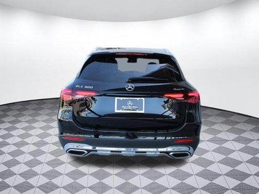 2025 Mercedes-Benz GLC 300 4MATIC