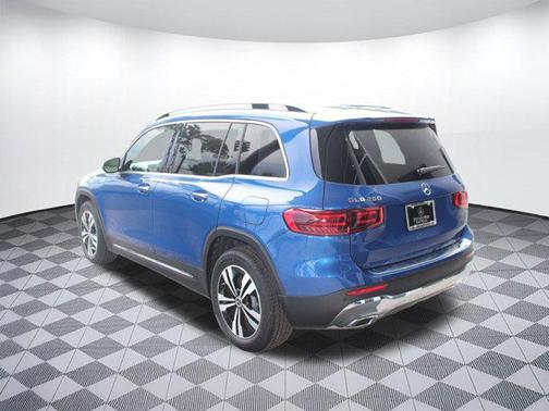 2026 Mercedes-Benz GLB 250 Base