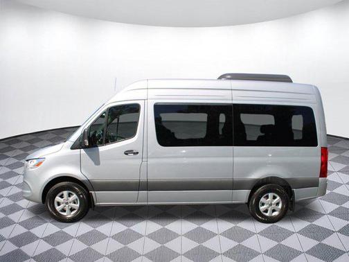 2025 Mercedes-Benz Sprinter 2500 Standard Roof