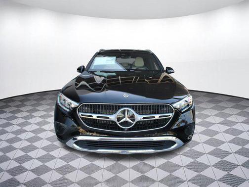 2026 Mercedes-Benz GLC 300 Base