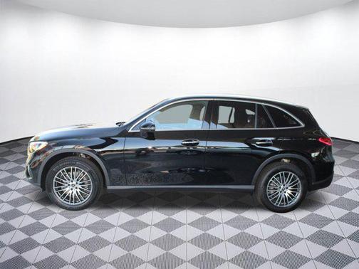2026 Mercedes-Benz GLC 300 Base