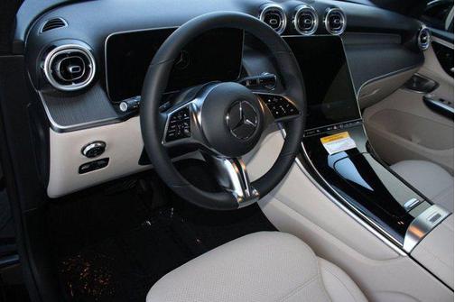 2026 Mercedes-Benz GLC 300 Base