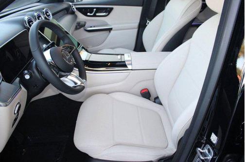 2026 Mercedes-Benz GLC 300 Base