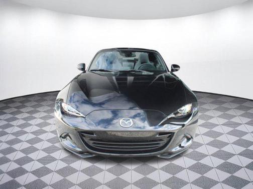 2023 Mazda MX-5 Miata RF Grand Touring
