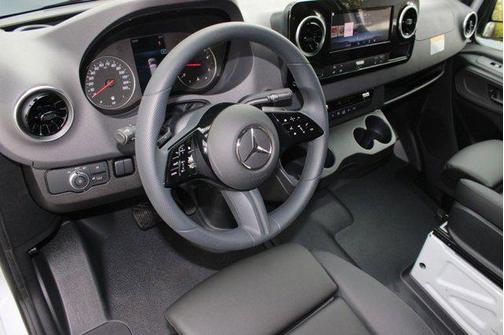2026 Mercedes-Benz Sprinter 2500 Standard Roof