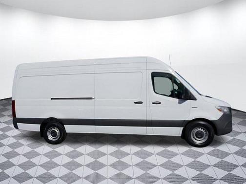 2024 Mercedes-Benz Sprinter 2500 High Roof