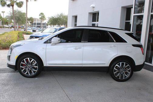 2022 Cadillac XT5 Sport