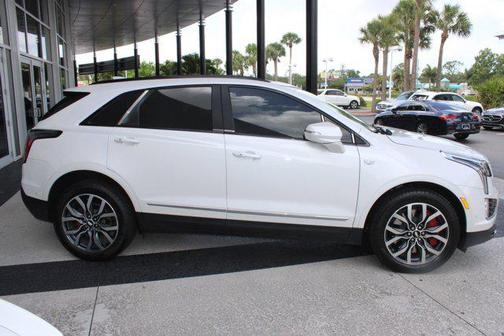2022 Cadillac XT5 Sport