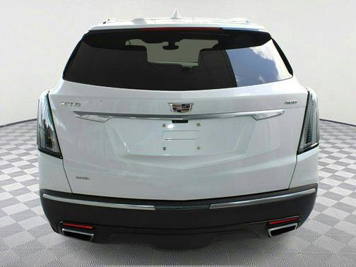2022 Cadillac XT5 Sport