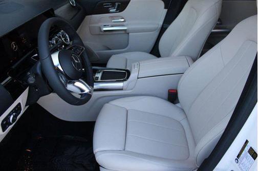 2026 Mercedes-Benz GLA 250 4MATIC