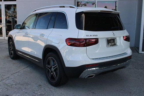 2026 Mercedes-Benz GLB 250 Base