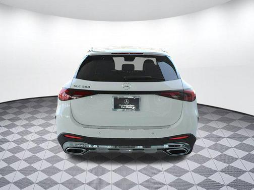 2025 Mercedes-Benz GLC 300 Base