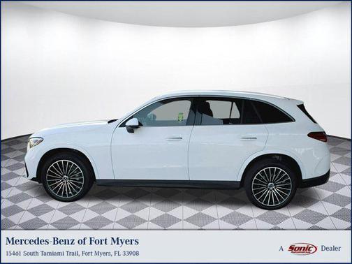 2025 Mercedes-Benz GLC 300 Base