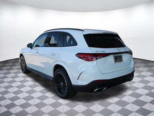 2026 Mercedes-Benz GLC 300 Base