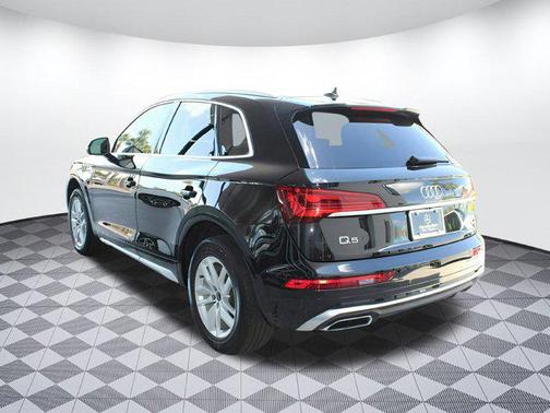 2023 Audi Q5 45 S line Premium