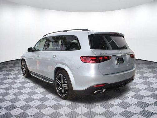 2026 Mercedes-Benz GLS 450 4MATIC