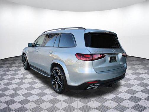 2026 Mercedes-Benz GLS 450 4MATIC