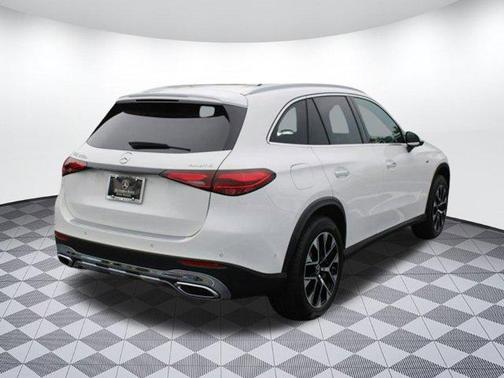 2025 Mercedes-Benz GLC 350e Base