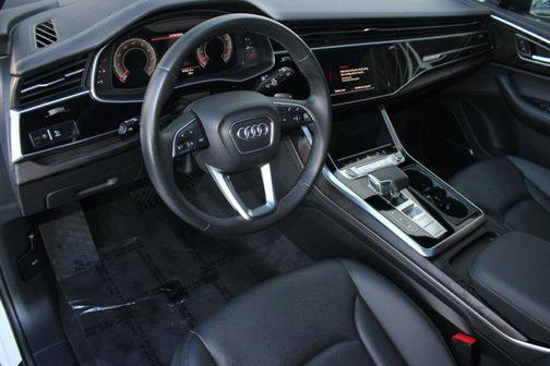 2023 Audi Q7 55 Prestige