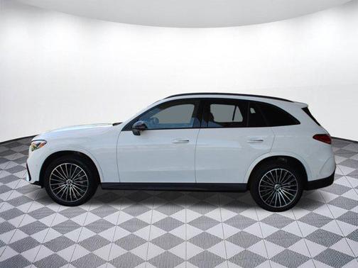 2026 Mercedes-Benz GLC 300 Base