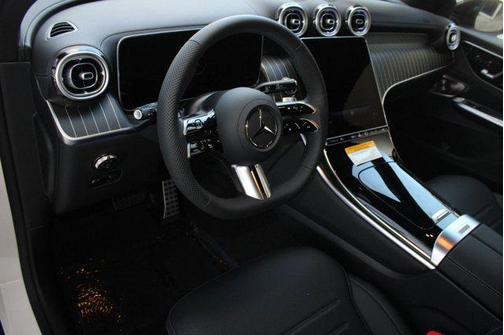 2026 Mercedes-Benz GLC 300 Base