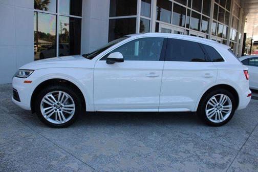 2018 Audi Q5 2.0T Premium Plus