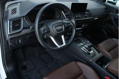 2018 Audi Q5 2.0T Premium Plus