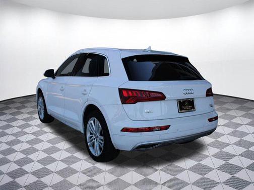 2018 Audi Q5 2.0T Premium Plus