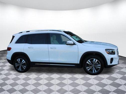 2025 Mercedes-Benz GLB 250 Base