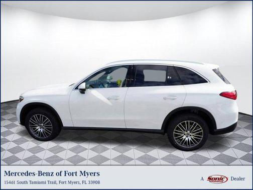 2025 Mercedes-Benz GLC 300 Base