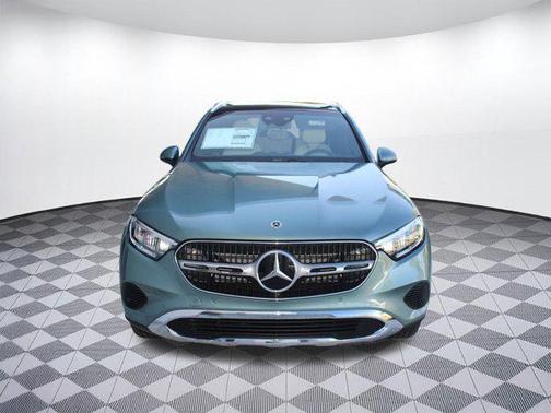 2026 Mercedes-Benz GLC 300 4MATIC