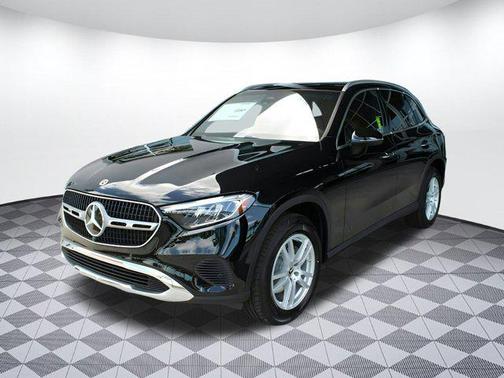 2025 Mercedes-Benz GLC 300 4MATIC