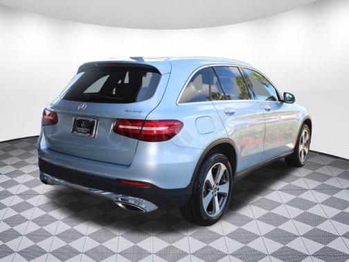2017 Mercedes-Benz GLC 300 4MATIC