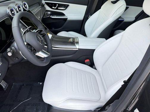 Graphite Grey Metallic 2026 Mercedes-Benz GLC 300 Base