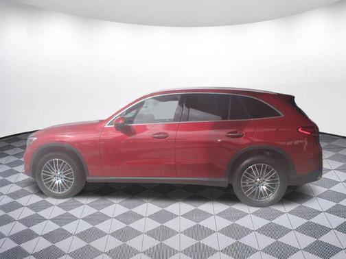 2026 Mercedes-Benz GLC 300 Base