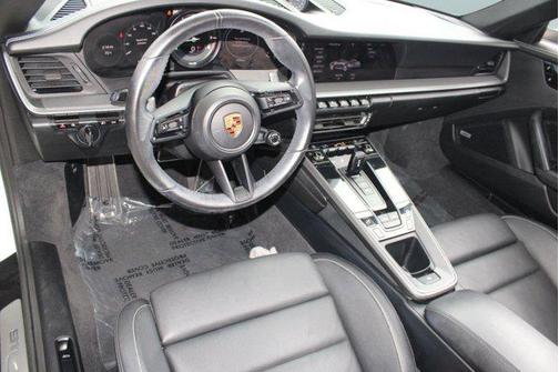 2020 Porsche 911 Carrera 4S Cabriolet
