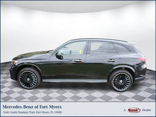 2025 Mercedes-Benz GLC 300 Base