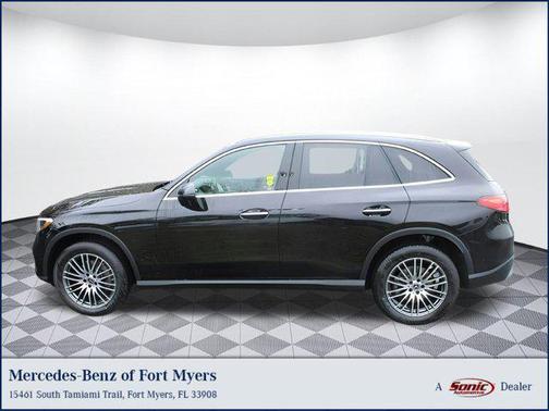 2025 Mercedes-Benz GLC 300 Base