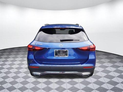 2025 Mercedes-Benz GLA 250 Base
