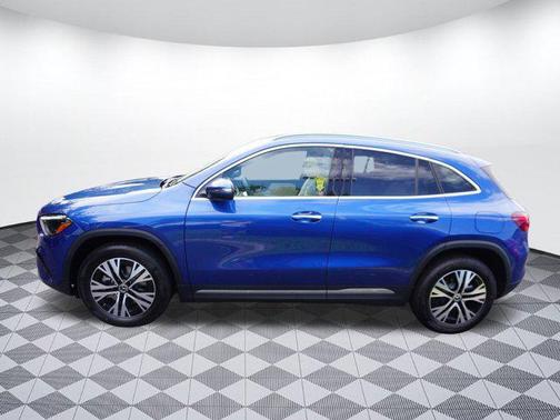 2025 Mercedes-Benz GLA 250 Base