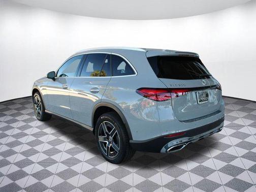 2026 Mercedes-Benz GLC 300 4MATIC