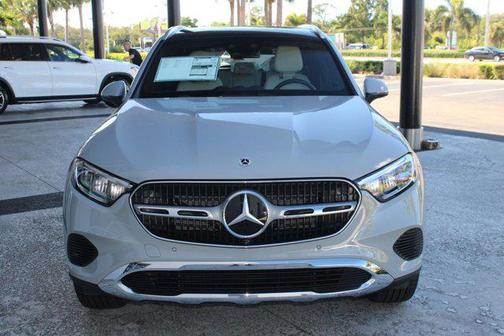 2026 Mercedes-Benz GLC 300 4MATIC
