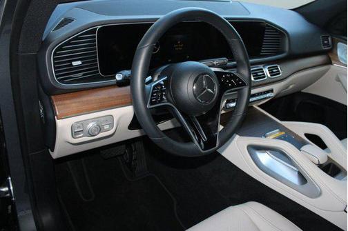 2025 Mercedes-Benz GLE 350 Base