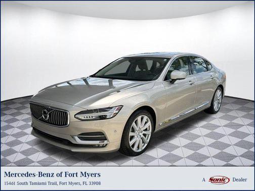 Gold 2018 Volvo S90 T6 Inscription